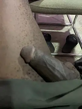 BCguy17 online show from January 17, 2:47 am