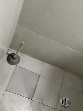 AlejandreBy online show from April 22, 6:08 am