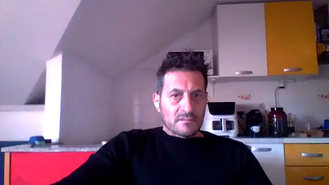 Snapshot of colosone chatting on October 22, 9:02 am colosone online show from October 22, 9:02 am