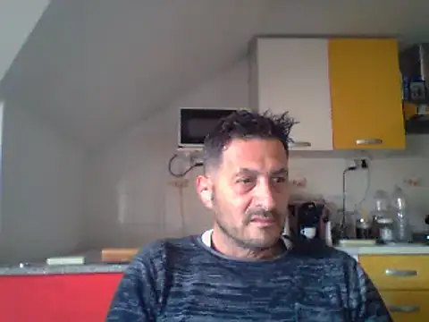 Snapshot of colosone chatting on October 7, 7:34 am colosone online show from October 7, 7:34 am