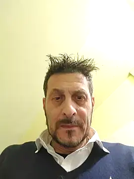 Snapshot of colosone chatting on February 20, 5:40 pm colosone online show from February 20, 5:40 pm