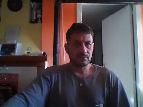 Snapshot of colosone chatting on March 13, 7:31 am colosone online show from March 13, 7:31 am