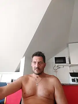 Snapshot of colosone chatting on September 11, 7:29 am colosone online show from September 11, 7:29 am