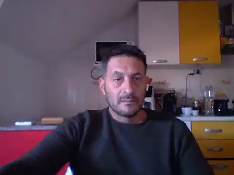 Snapshot of colosone chatting on October 10, 9:47 am colosone online show from October 10, 9:47 am