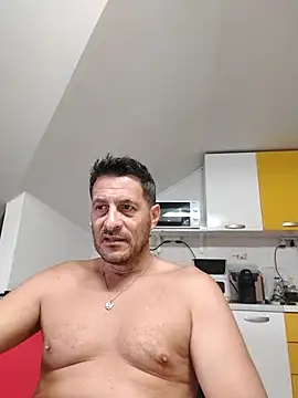 Snapshot of colosone chatting on September 23, 7:07 am colosone online show from September 23, 7:07 am