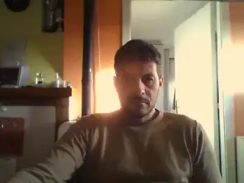 Snapshot of colosone chatting on February 27, 6:40 am colosone online show from February 27, 6:40 am