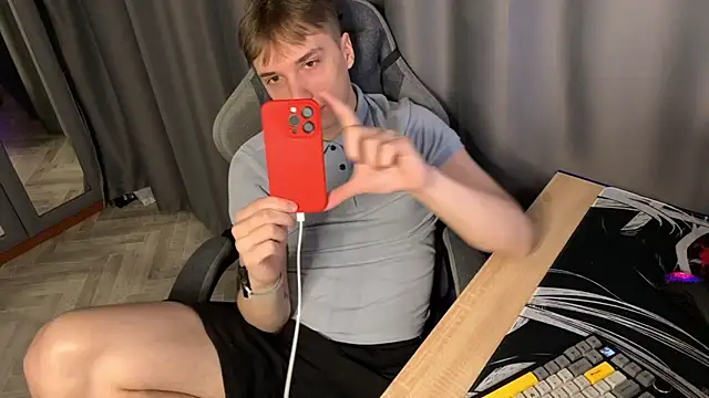 xsensee online show from January 13, 10:14 pm