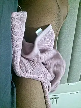 Hothitt2 online show from January 8, 9:53 pm