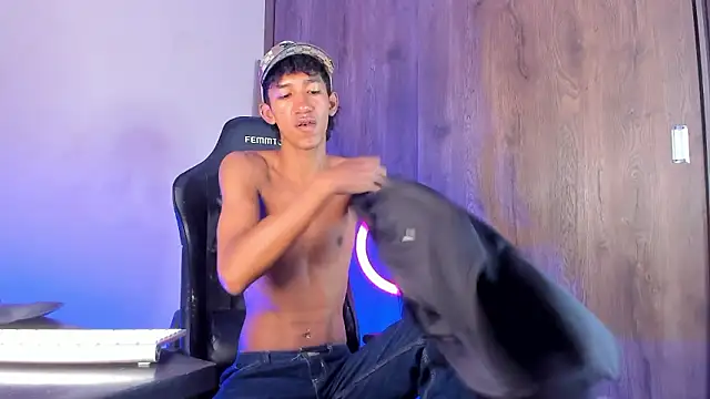 neitan miller  online show from March 20, 2:43 pm