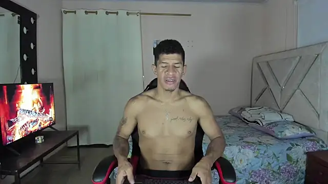 antonio aguilarx online show from July 21, 1:07 am