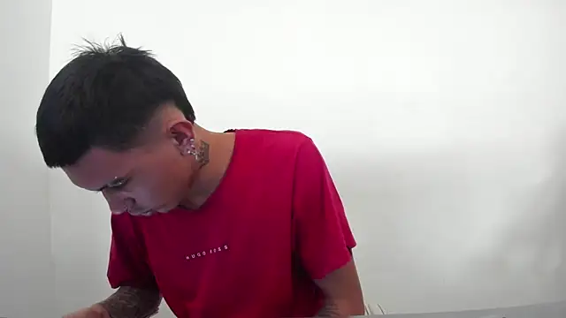 Scook Gray  online show from March 25, 7:18 pm