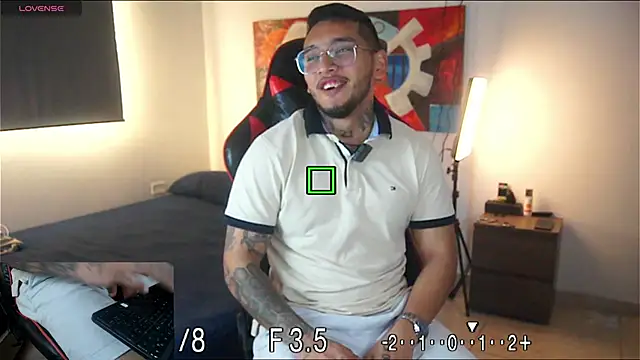 EvanVelvet online show from February 11, 12:54 pm