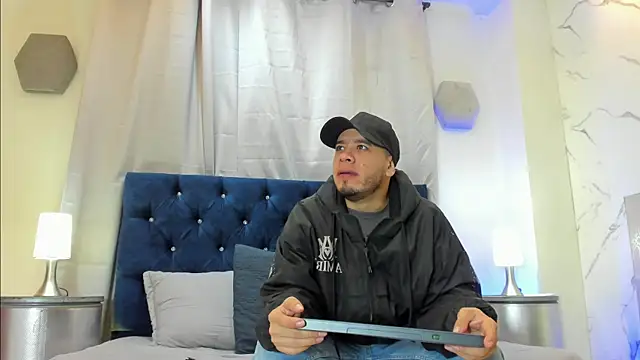 jacob garcia online show from March 2, 12:34 pm