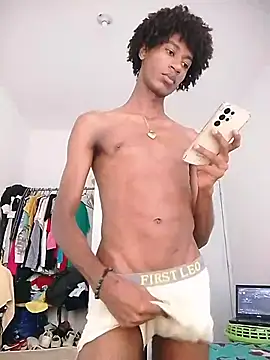 twink gabrielll online show from March 2, 6:26 pm
