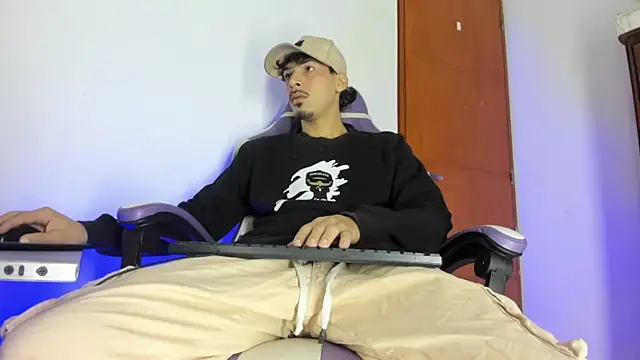 Yankees xxx online show from March 26, 10:08 am