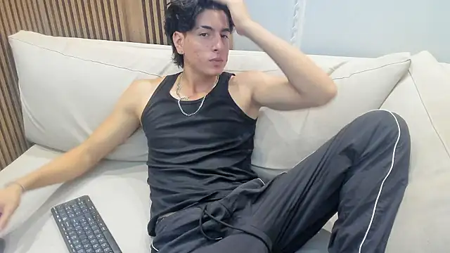 noahx valko online show from March 4, 5:14 am