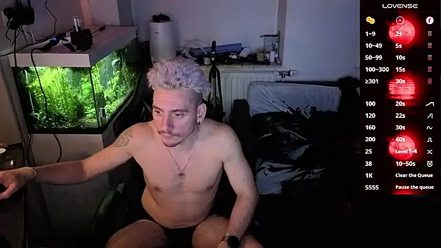 Rayzel White online show from March 14, 11:45 pm