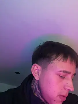 COLOMBIAN20CM online show from January 15, 2:31 pm