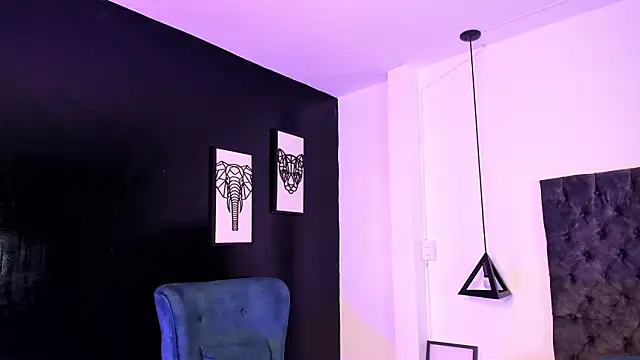 im charles online show from February 5, 4:41 am