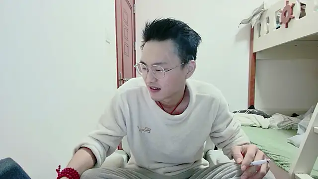 Aint686 online show from April 19, 2:16 pm