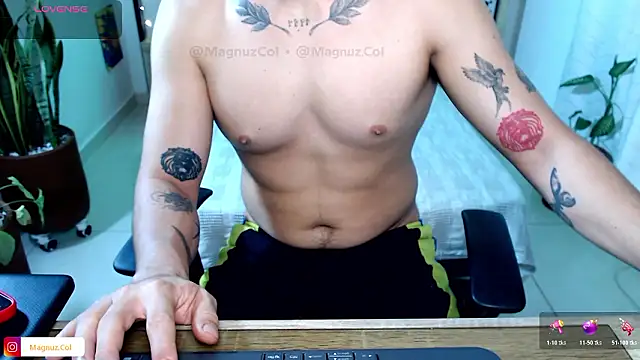 Magnuz Col online show from February 16, 4:54 am