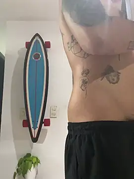 mister eithan online show from March 28, 9:15 pm