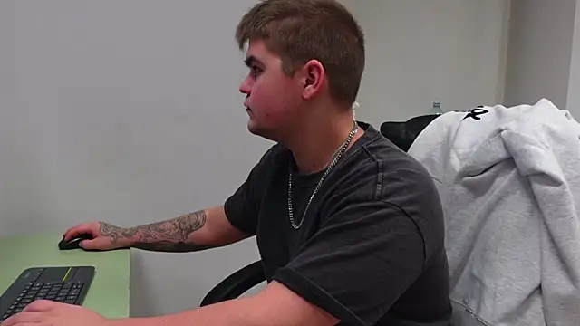 Jackson Teele online show from February 1, 9:02 pm