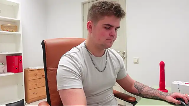 Jackson Teele online show from February 23, 10:00 pm