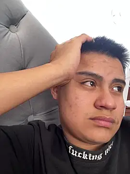 andresmahecha777 online show from April 13, 7:03 pm