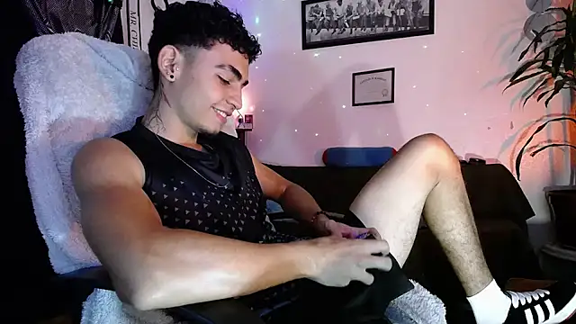 tiancam online show from April 16, 2:22 am