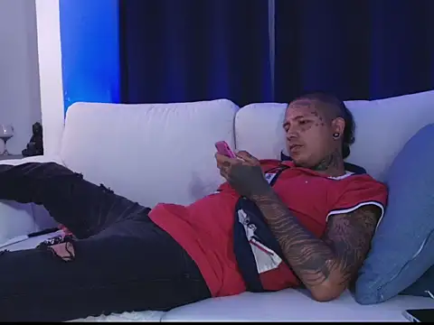 blackout9703 online show from February 12, 2:12 pm