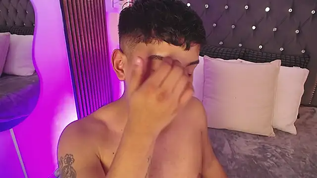 Fancy Vixen online show from March 18, 5:54 am