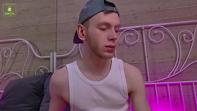 ZidNevil online show from February 19, 10:23 am