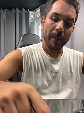 noa desire online show from March 1, 9:14 pm