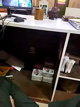 sudip999999 online show from March 2, 1:07 pm