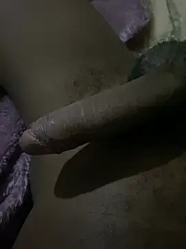 Snapshot of Thickdick_Papi chatting on February 9, 3:11 am Thickdick Papi online show from February 9, 3:11 am