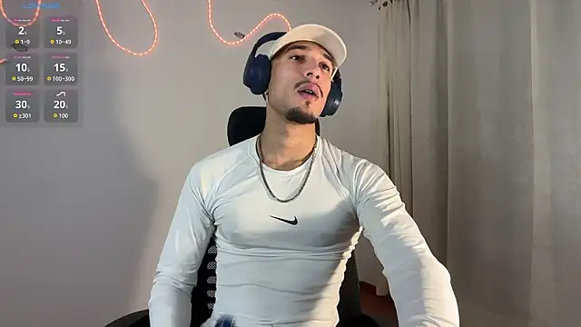 rafael stone11 online show from February 25, 12:22 am