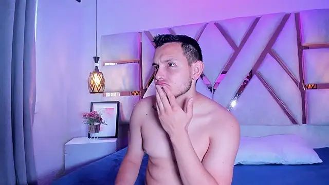 nilaynoa online show from March 9, 12:10 pm