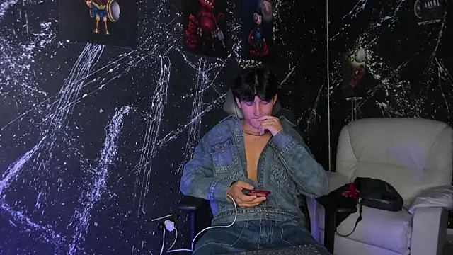 SalvatoreBenford online show from February 24, 9:26 pm