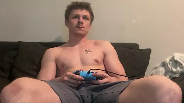 Lucas328706 online show from April 9, 1:03 am