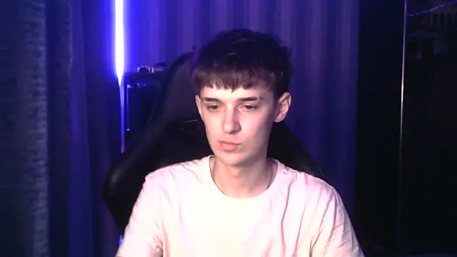 Sweet Dude online show from March 3, 9:43 pm