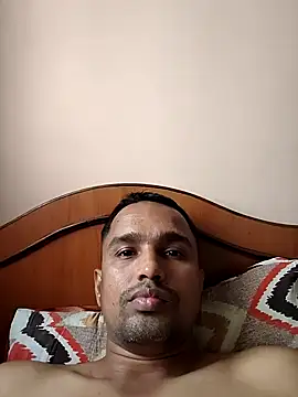 Mumbai handsom92 online show from February 3, 4:43 am