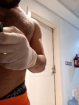 aidick10 online show from March 31, 4:42 pm