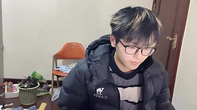 zijunzbzs online show from February 10, 10:09 am