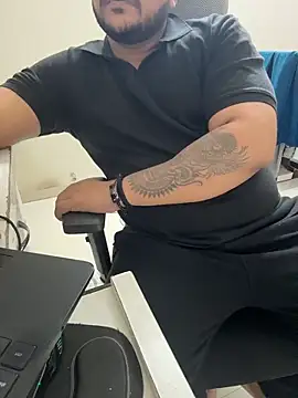 Rah0091 online show from February 7, 4:13 pm