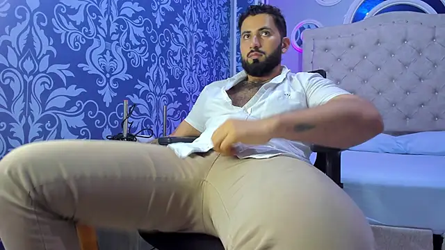 bear mao  online show from February 7, 4:35 pm