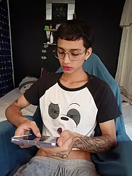  Josh Moon  online show from March 16, 6:34 pm