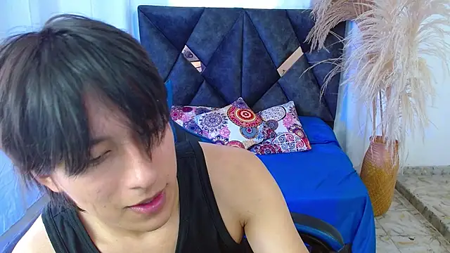 nikoo 18 online show from March 30, 2:07 pm