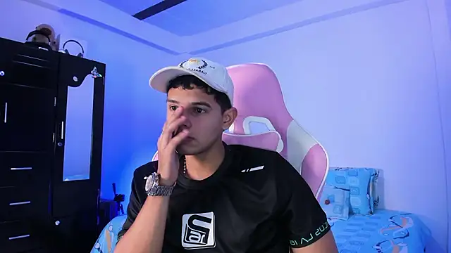 Adrian Prime  online show from February 24, 7:14 pm