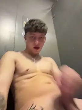 ARON LUXX online show from May 29, 6:07 pm